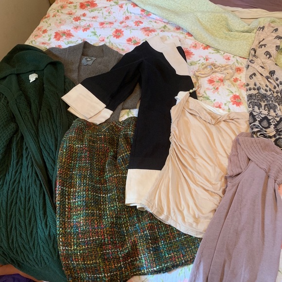 Cosmic Blue’s Closet💫🌠✨ - Picture 7 of 8